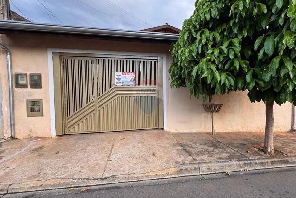 Casa Espaçosa com Lazer no Bairro Engenho Velho