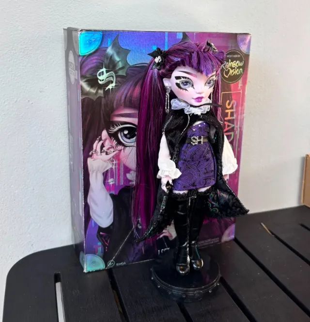 Boneca Rainbow High Shadow High Demi Batista - Foto 3