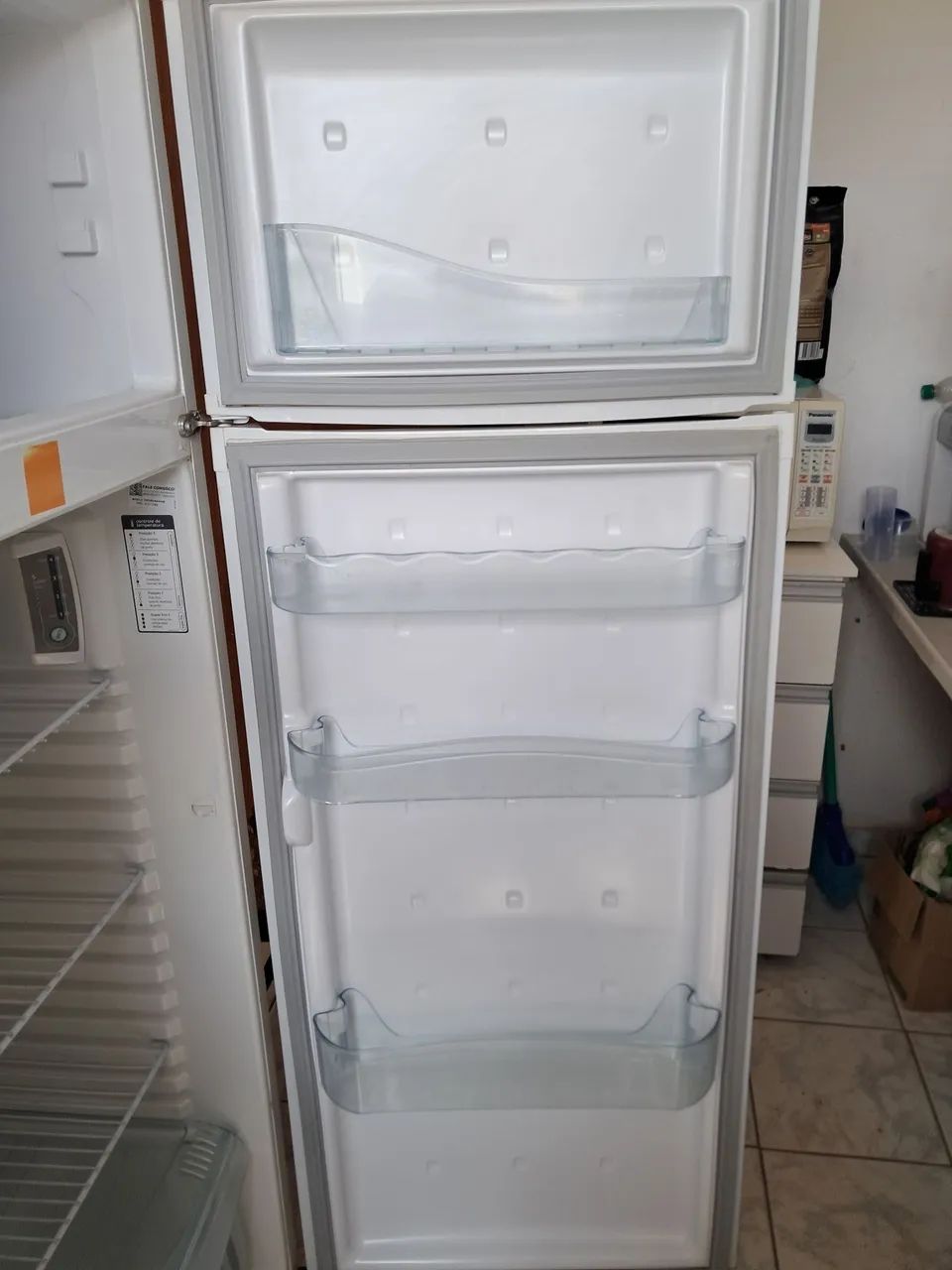 Geladeira com defeito - Foto 4