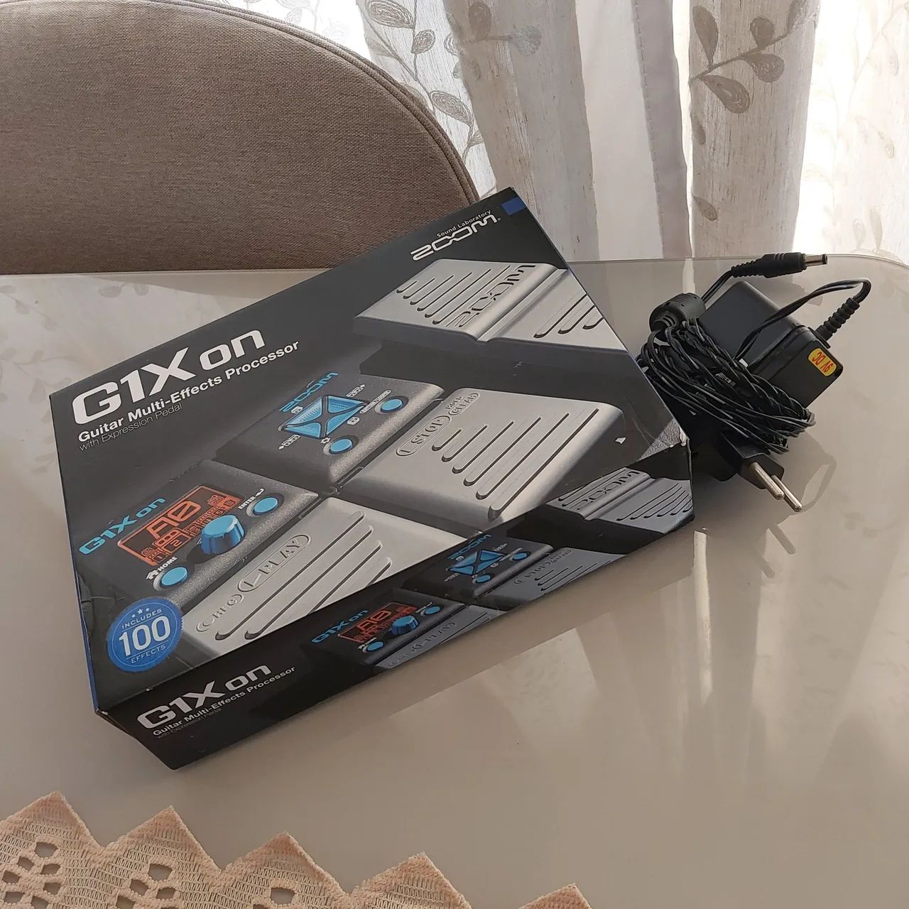 Zoom G1X on
