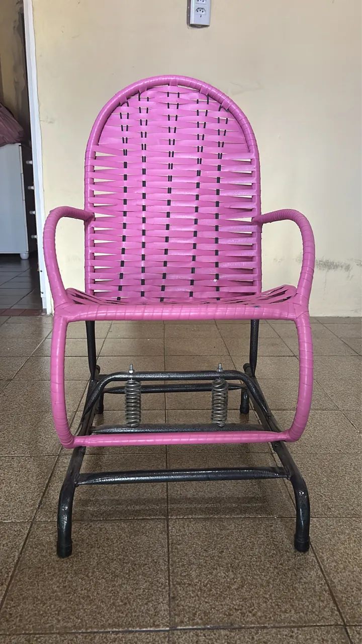 Vendo cadeira de balanço infantil  - Foto 2
