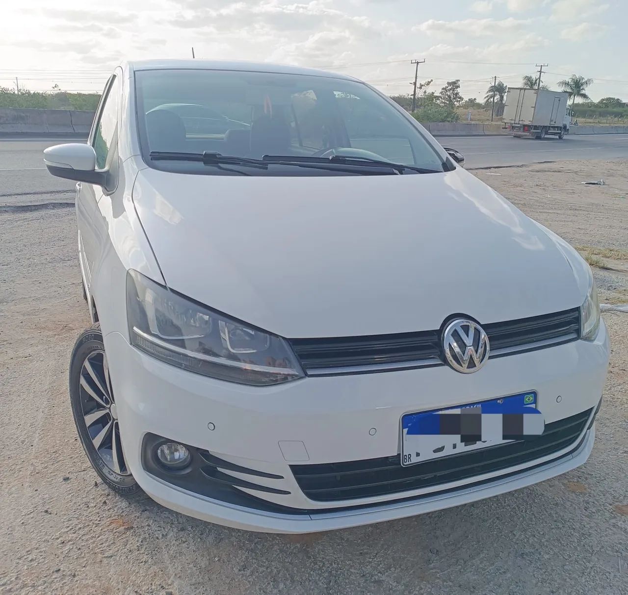 Volkswagen Fox Fox Comfortline 1.6 Flex 8V 5p 2016