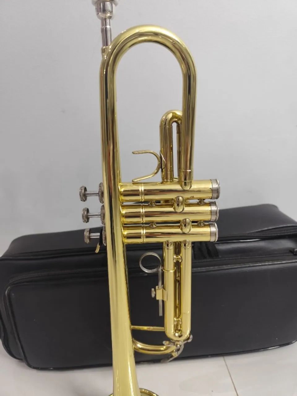 Trompete Harmonics Sib - Laqueado R$1090,00 - Aceito trocas - Parcelo 18x - Foto 3