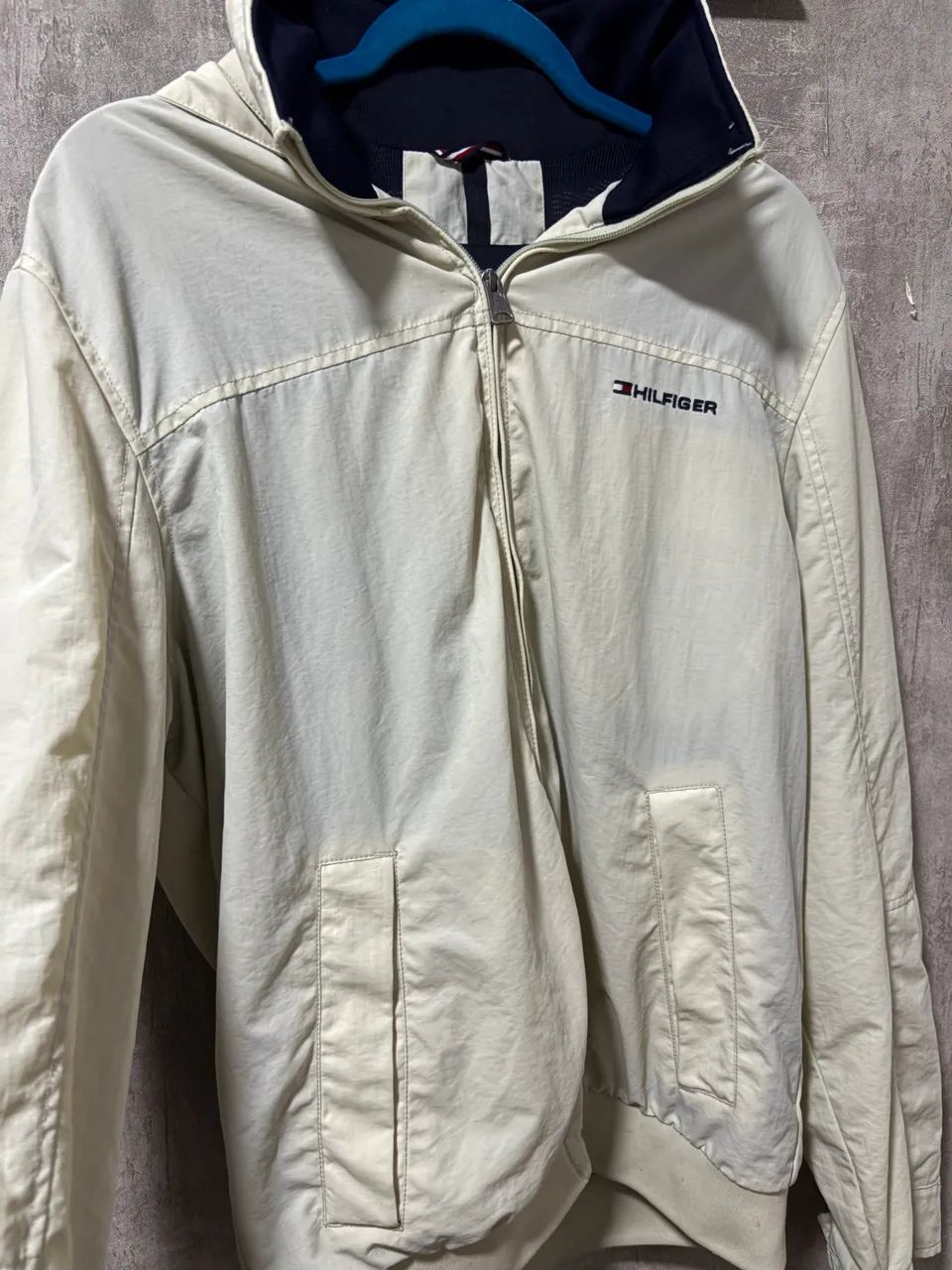 Tommy Hilfiger Velejador