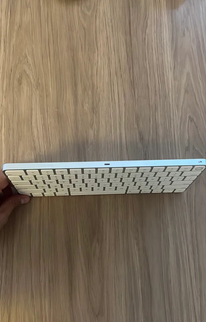 Teclado Magic Keyboard Apple com Touch ID, Inglês USA. Lightning - Foto 2