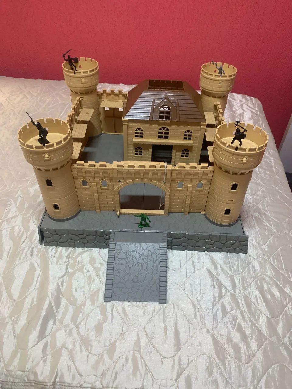 Castelo medieval brinquedo  - Foto 4