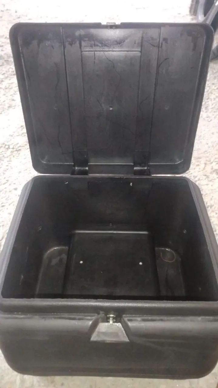 Vendo Baú 80 Litros Novo. - Foto 3