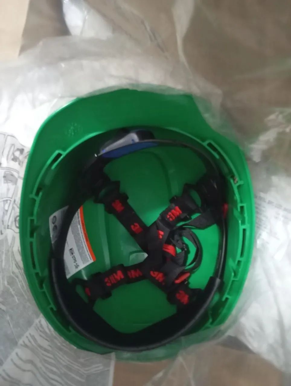 Capacete de segurança 3M - R$50,00 cada - Foto 4