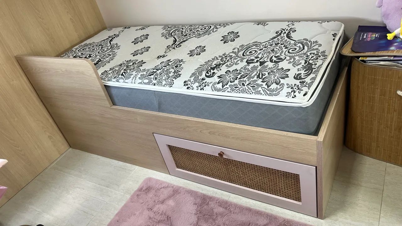 Cama projetada com colchao - Foto 2