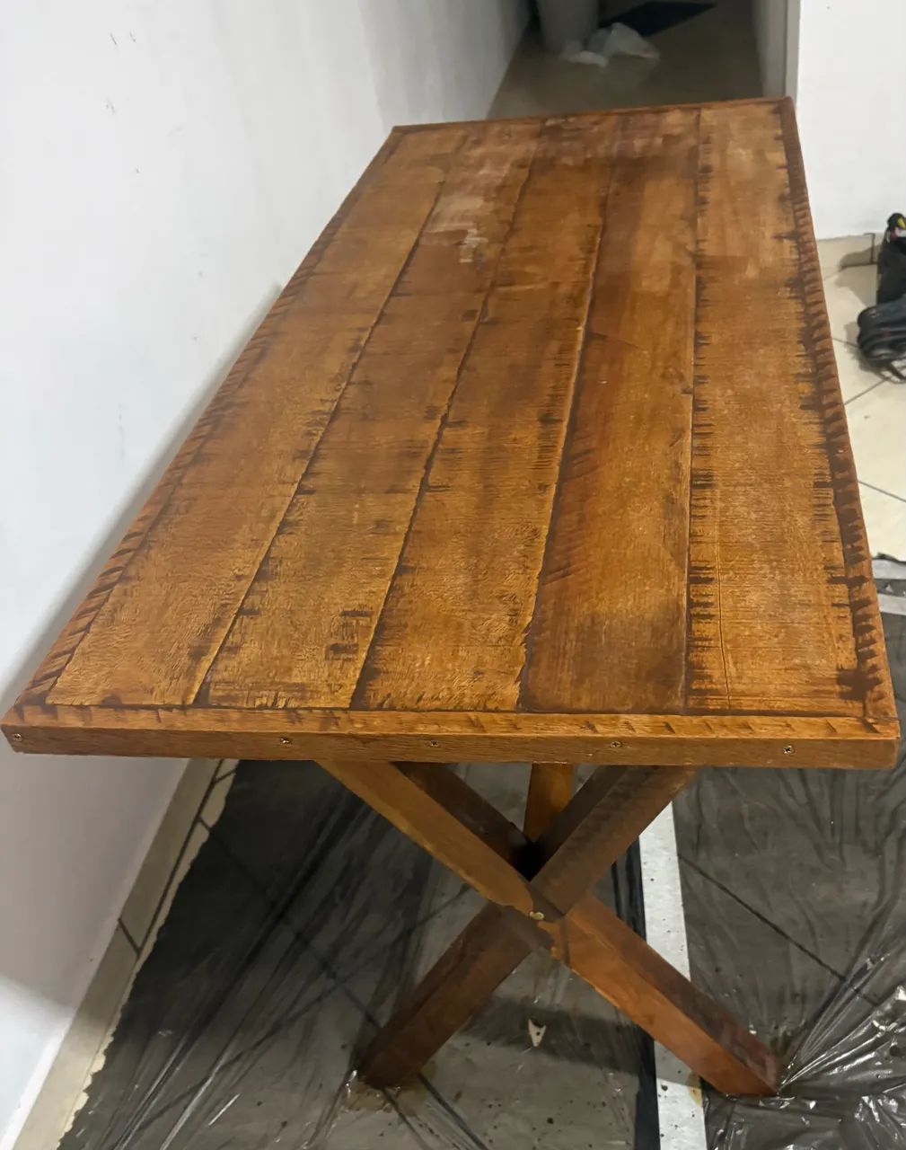 Mesa rústica de madeira maciça  - Foto 3