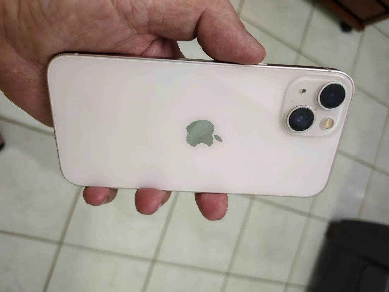 Vendo iPhone 13 128 rosa  - Foto 2