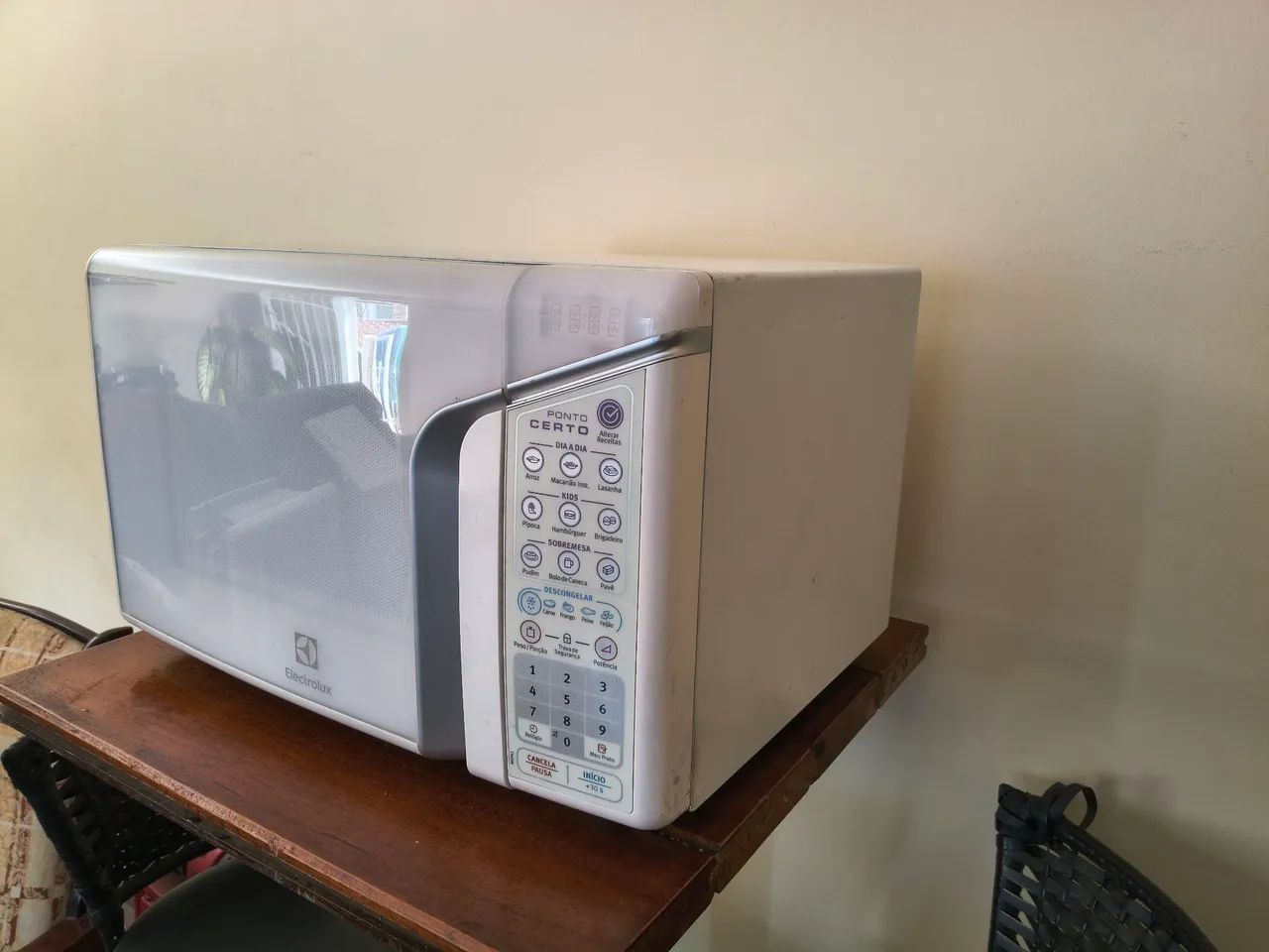 Microondas Electrolux a venda com garantia  - Foto 2