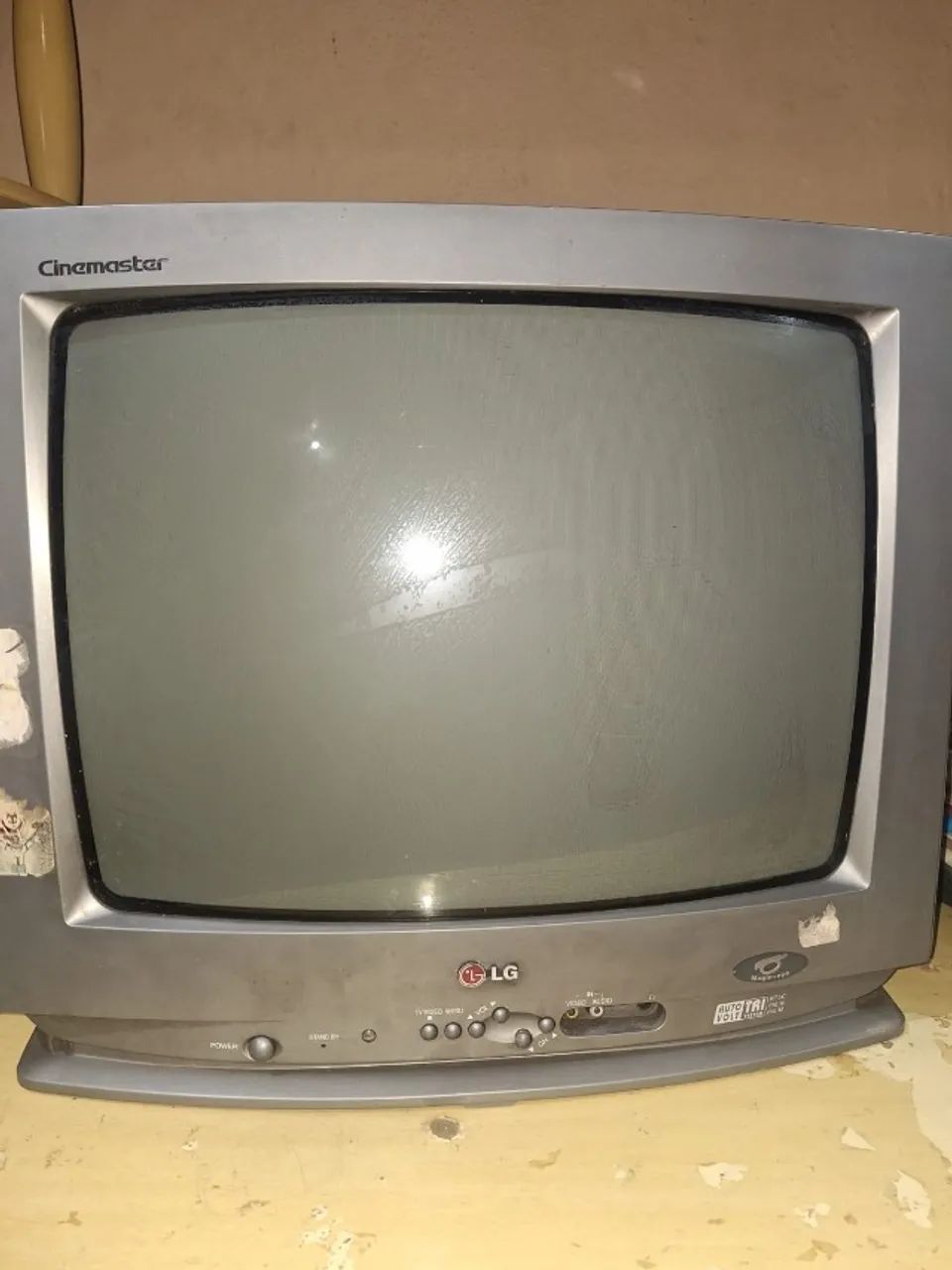 Televisão de Tubo LG 20 polegadas