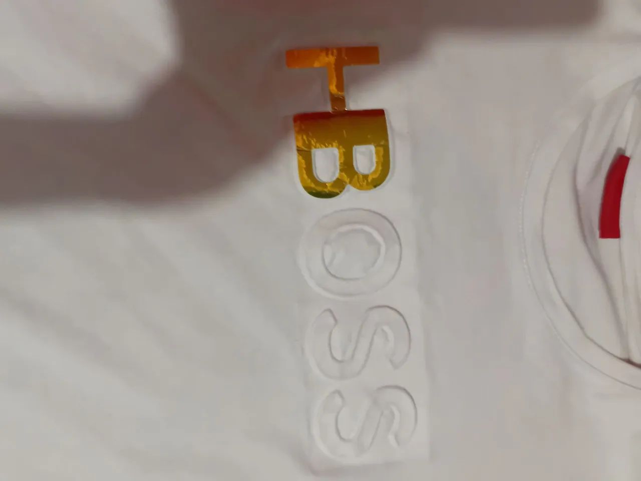 CAMISETA HUGO BOSS BÁSICA - Foto 3