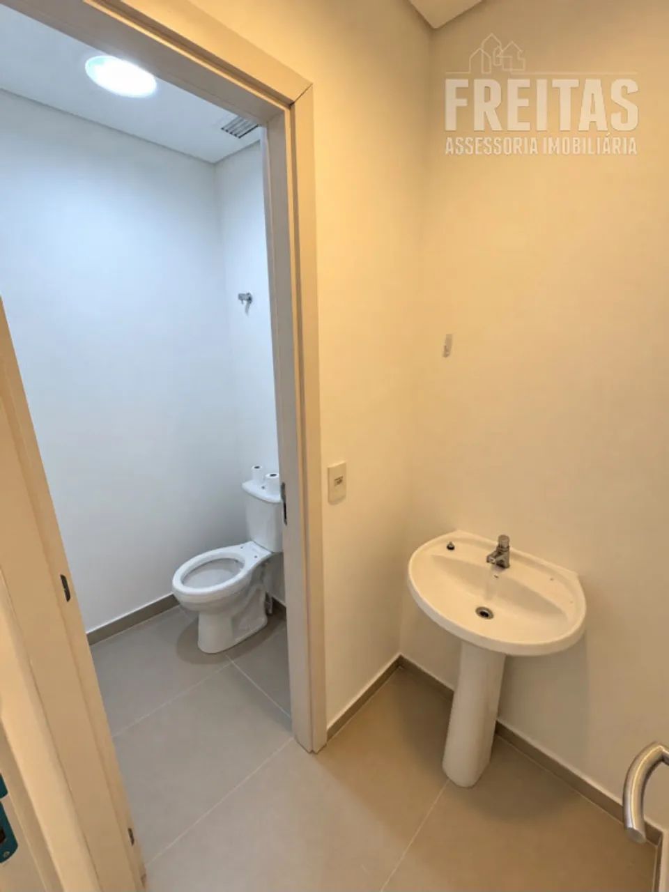 SALA COMERCIAL PARA LOCAÇÃO EM ALPHAVILLE COMPLEXO MADEIRA - Foto 5