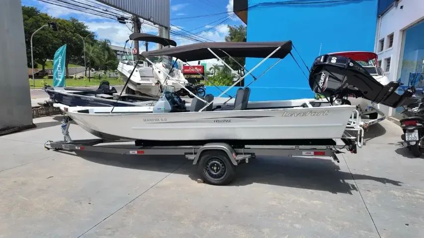 Lancha Marfim 6.0 Freestyle Std Motor Mercury 60hp 4 Tempos - Foto 6