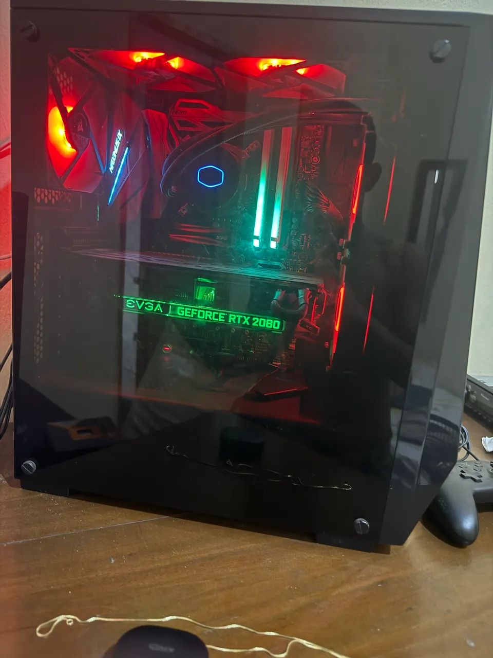 Pc gamer, em perfeitas condições.