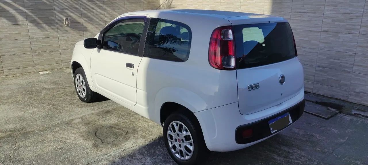 Fiat Uno Vivace 1.0 EVO Fire Flex 8V 3P 2013 - Foto 2
