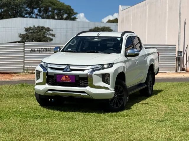 Mitsubishi L200 2025
