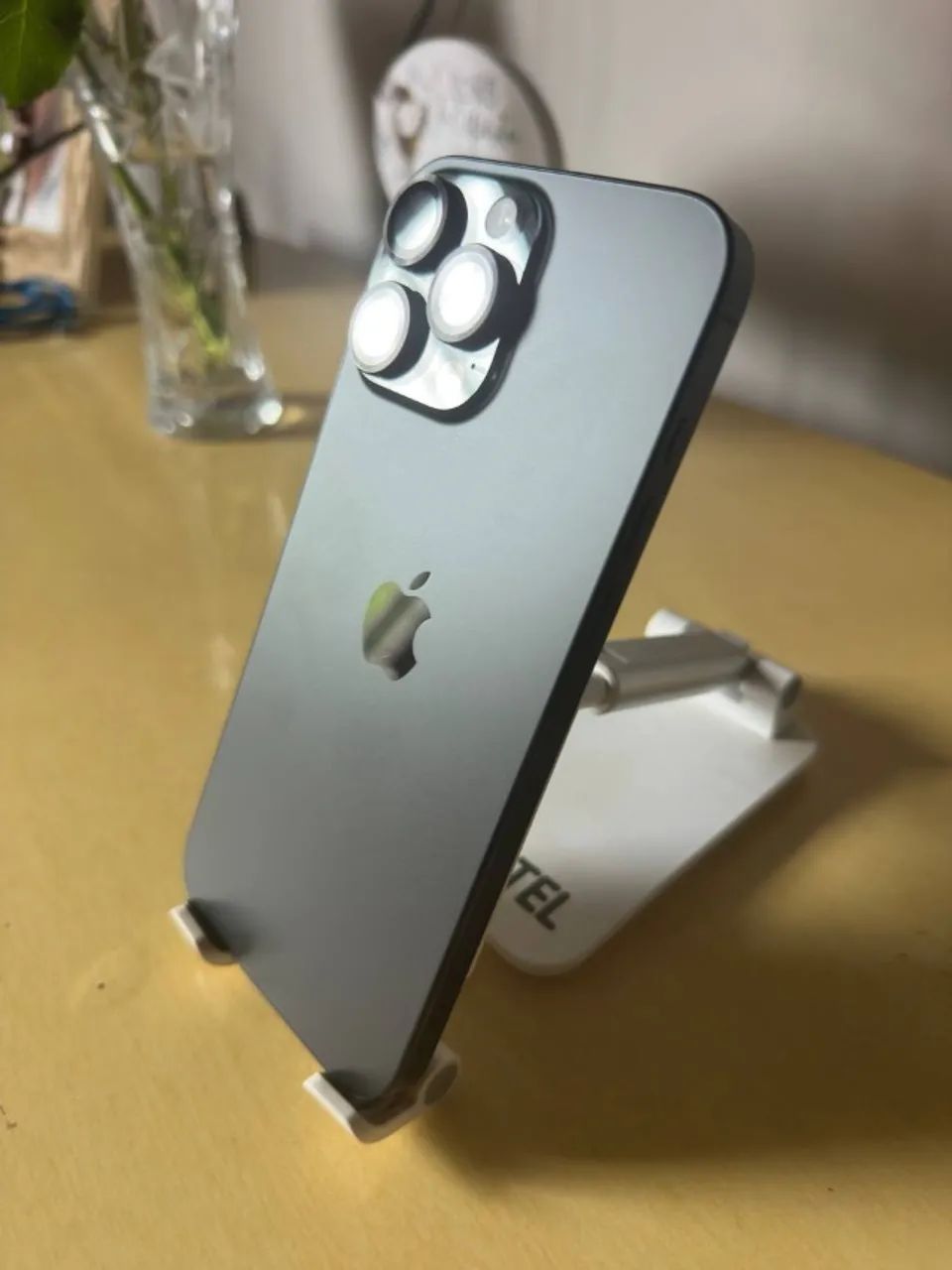 Iphone 16 Pro Max 256g - Preto/Bateria 100% - Foto 3
