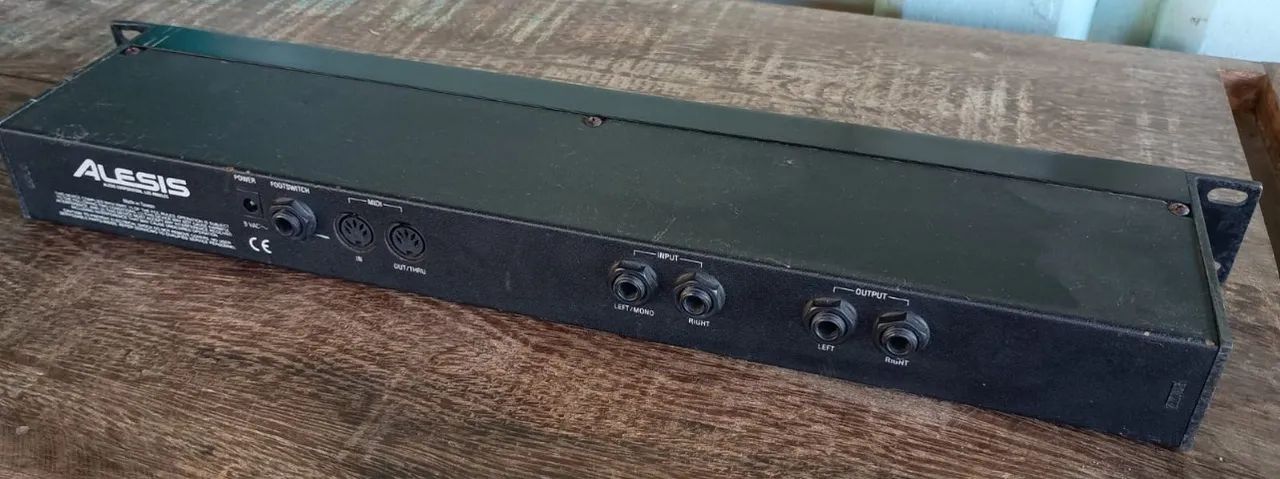 Alesis Microverb 4 - Foto 2