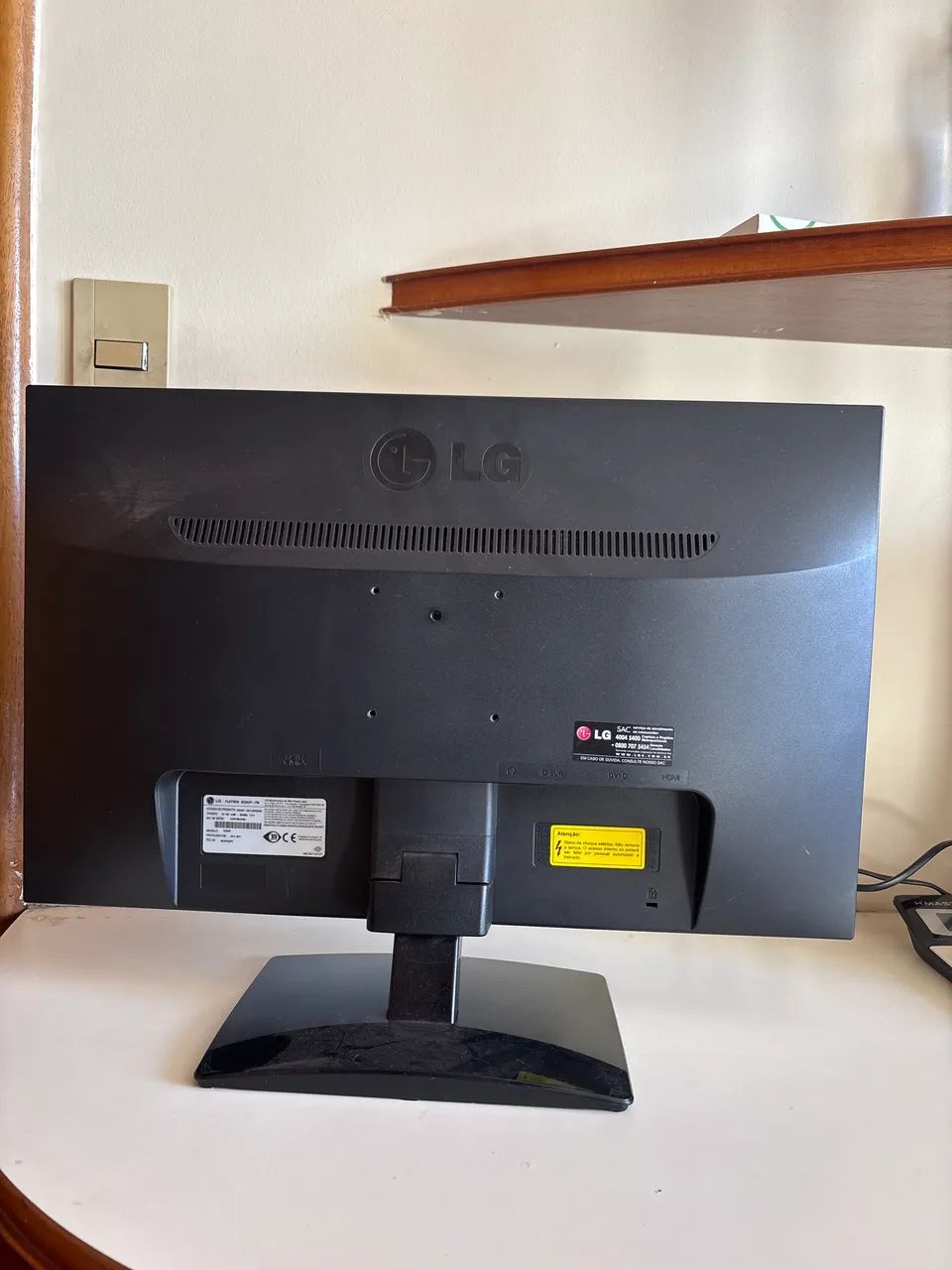 MONITOR LG 19 - Foto 2