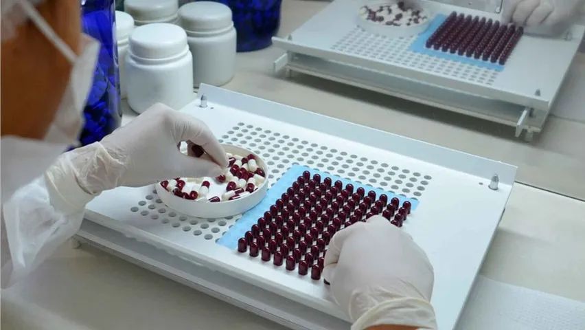 FARMACIA DE MANIPULAÇÃO