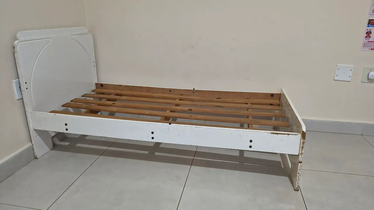 Cama infantil + Colchão 