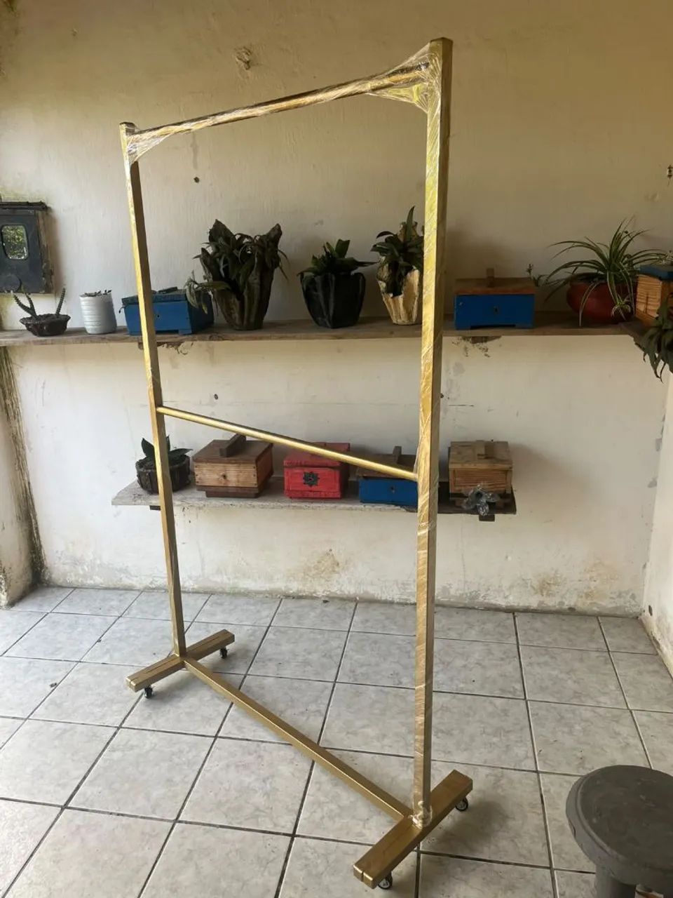 Araras de roupas  - Foto 2