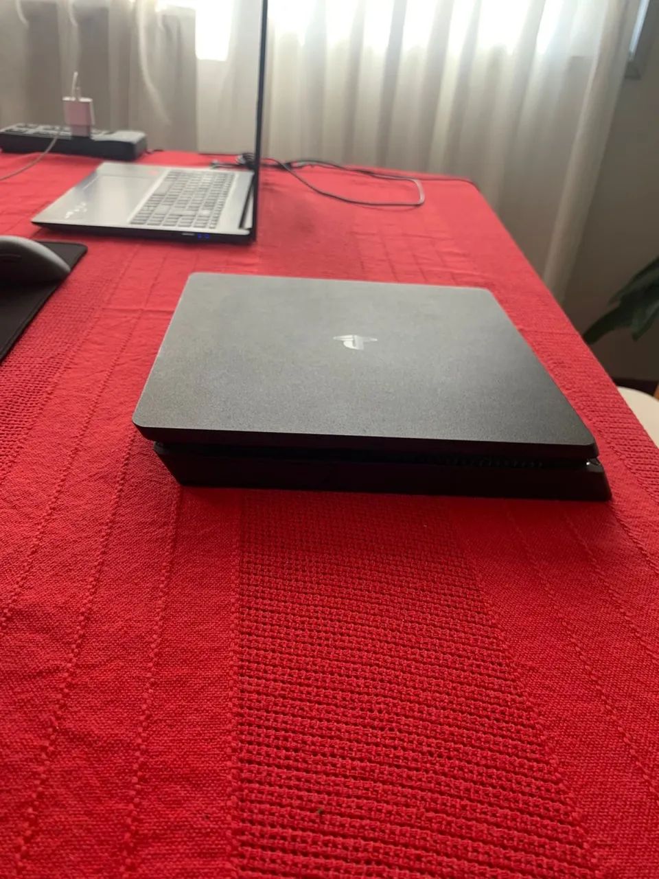 Ps4 1 tb - Foto 3