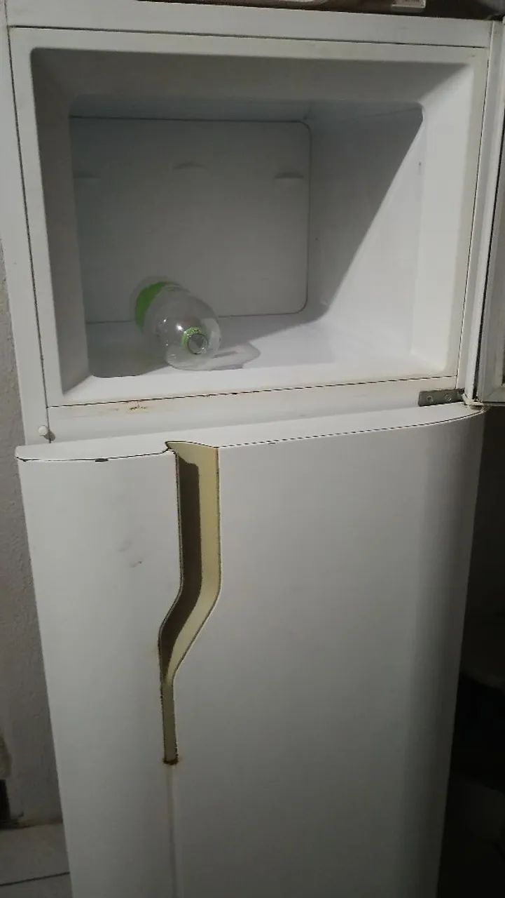 Geladeira Eletrolux - Foto 2