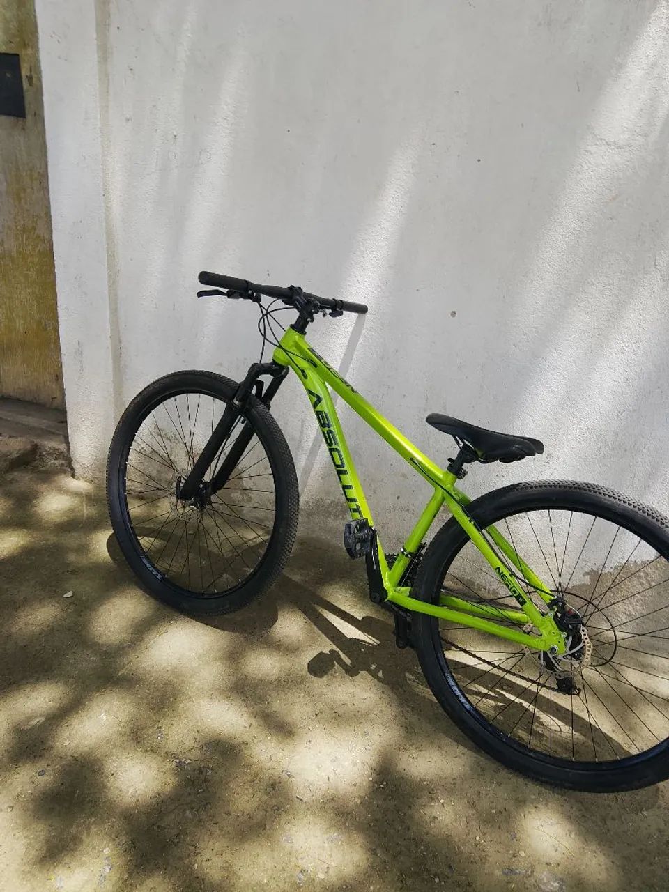 Bicicleta 1 ano de uso  - Foto 4