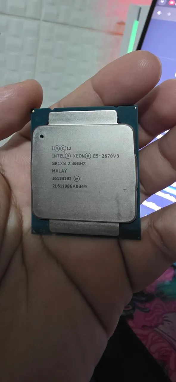 E5 2670v3 xeon 2.3GHz