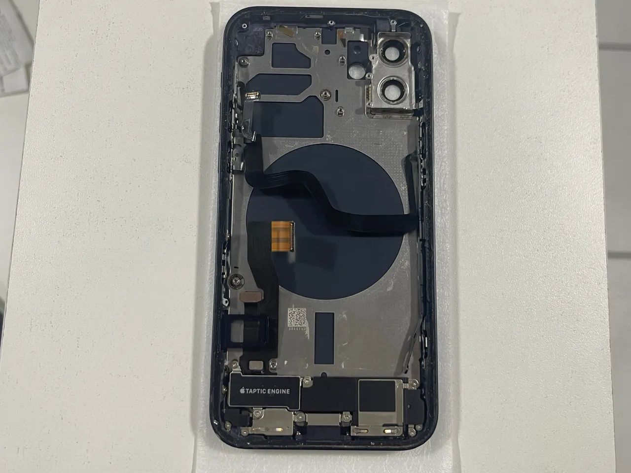 Carcaça iPhone 12 preta - Foto 3