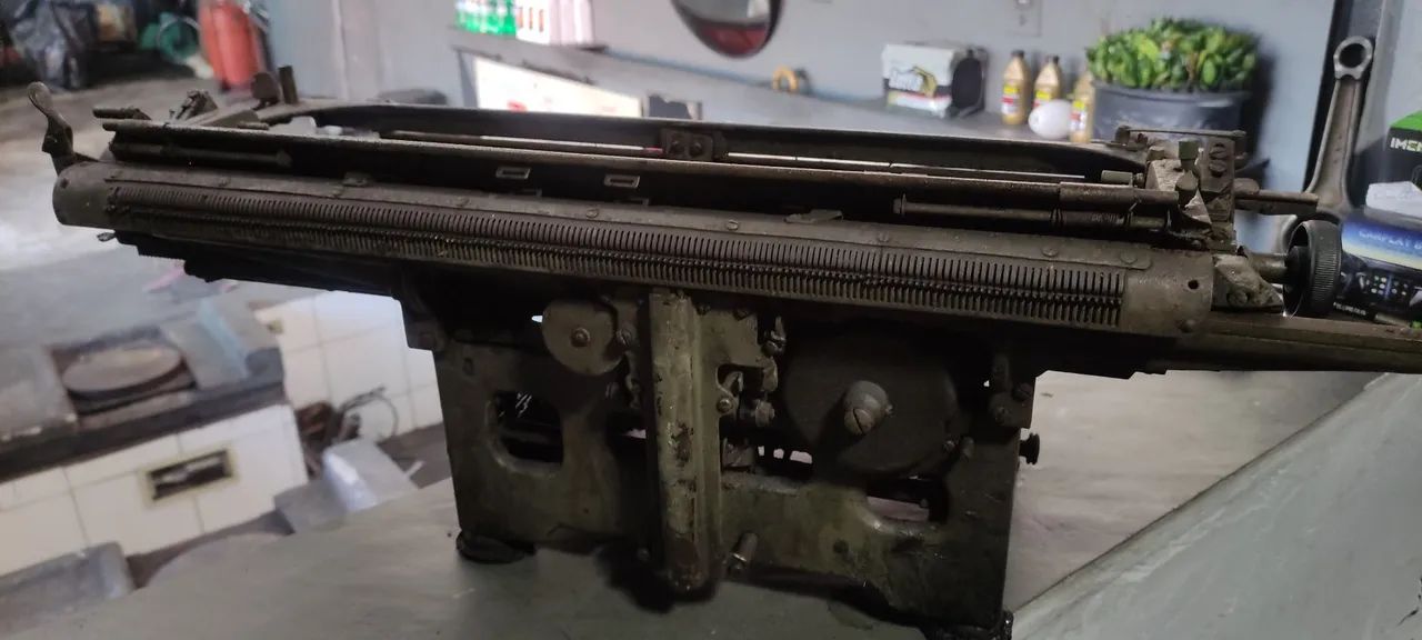 Máquina de escrever  (marca Mercedes) - Foto 4