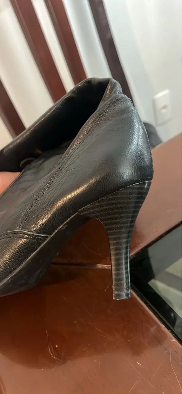 Bota de couro salto fino  - Foto 4