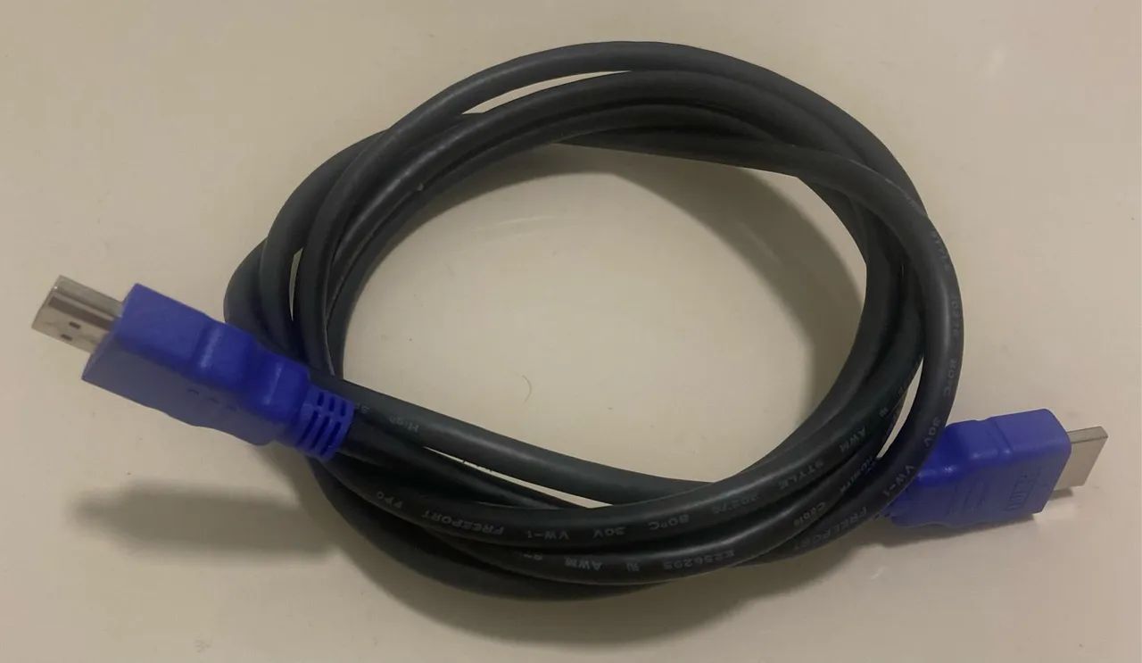 Fonte 12v 2.5A e Cabos HDMI / Audio - Foto 3