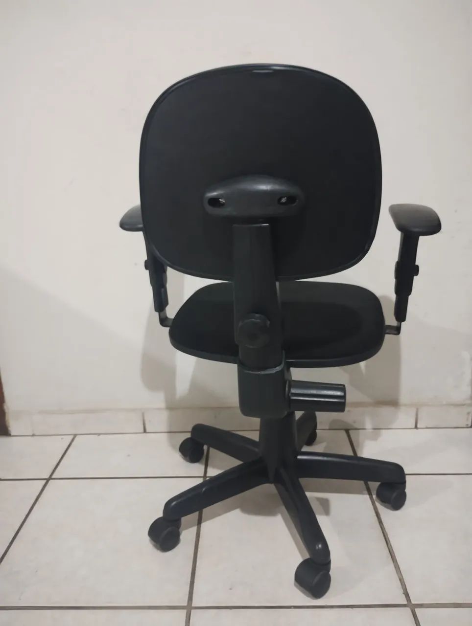 Cadeira de escritório  - Foto 5