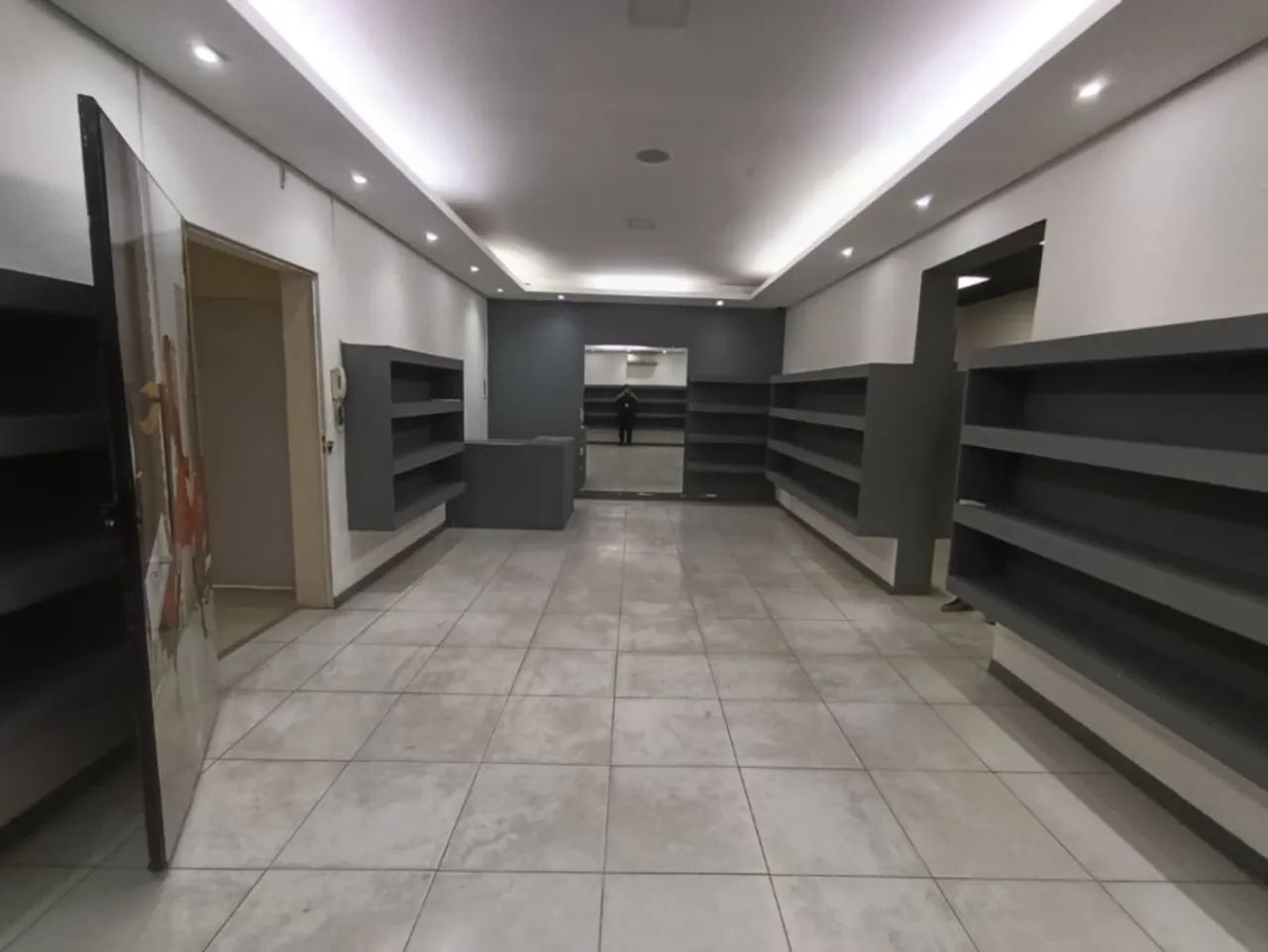 Loja / Salão / Ponto Comercial para alugar em Belo Horizonte - Foto 4