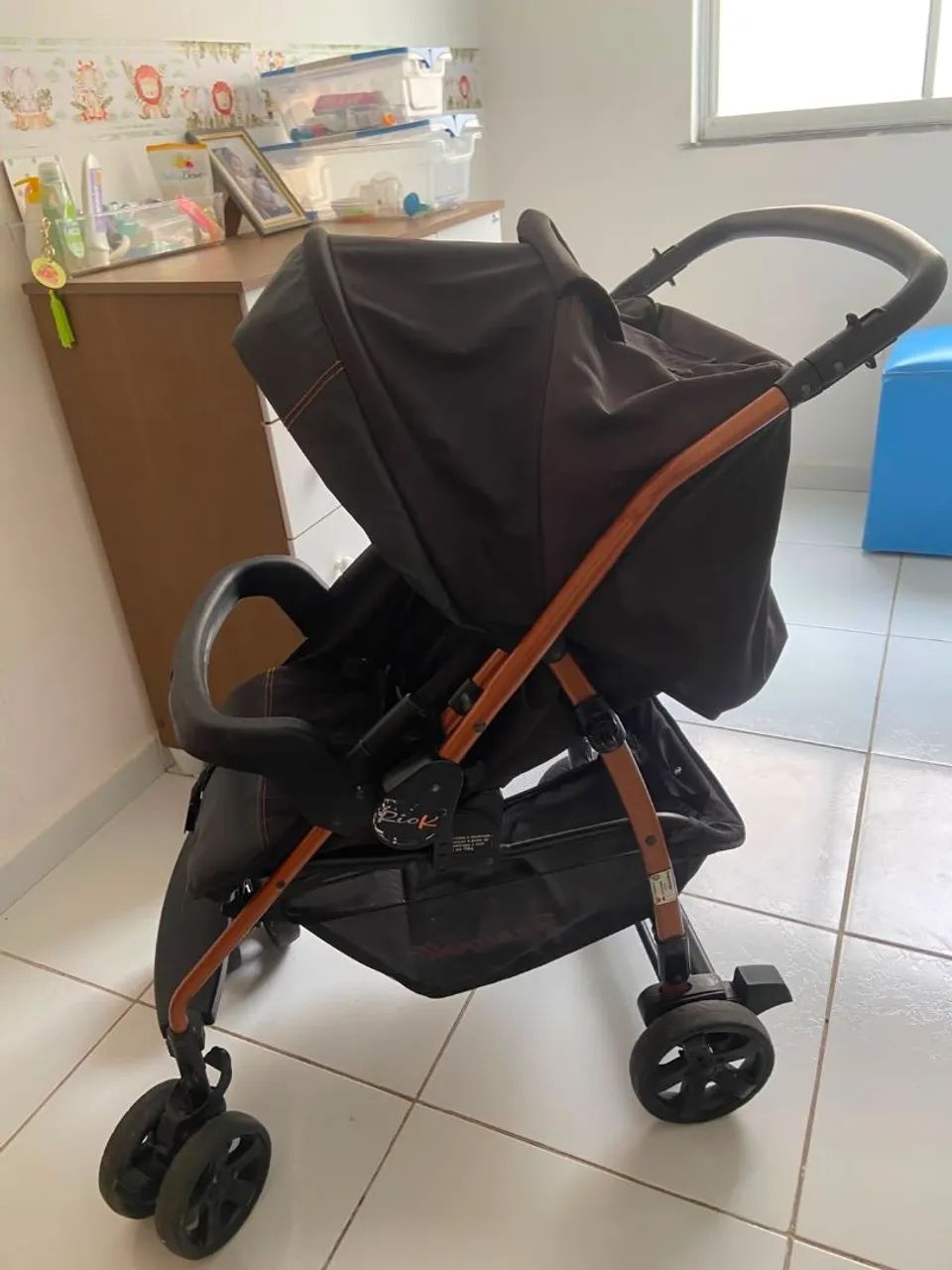 Carinho e bebê conforto e berço portátil  - Foto 5