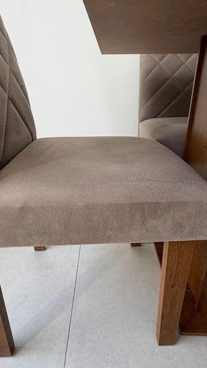 Mesa de Jantar com 4 Cadeiras | Excelente Estado | Conjunto Completo - Foto 3