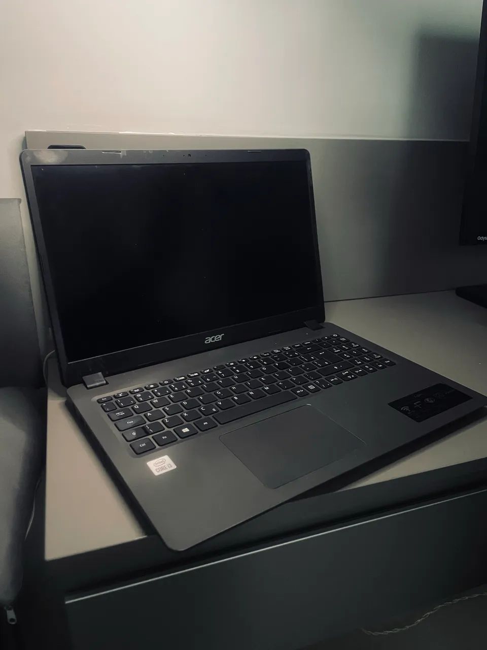 Notebook Acer Aspire 3 SSD 8GB de RAM - Foto 2