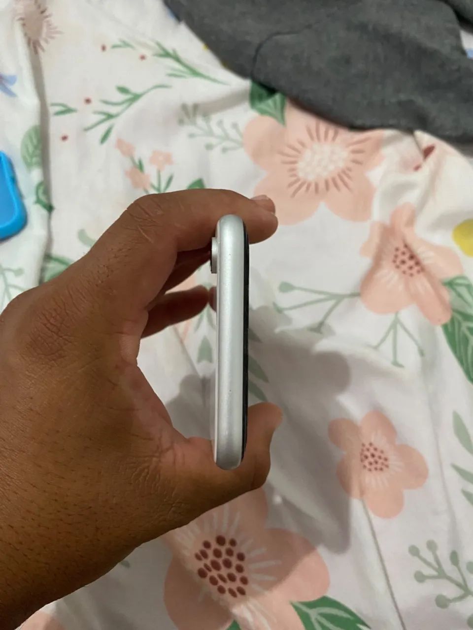 Xr novinho sem marca de uso  - Foto 3