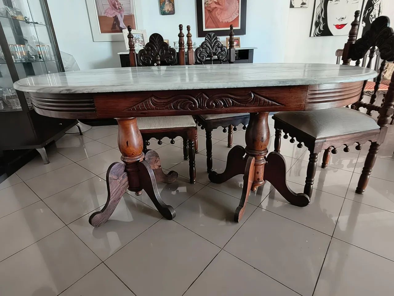Mesa antiga de seis cadeiras - Foto 4