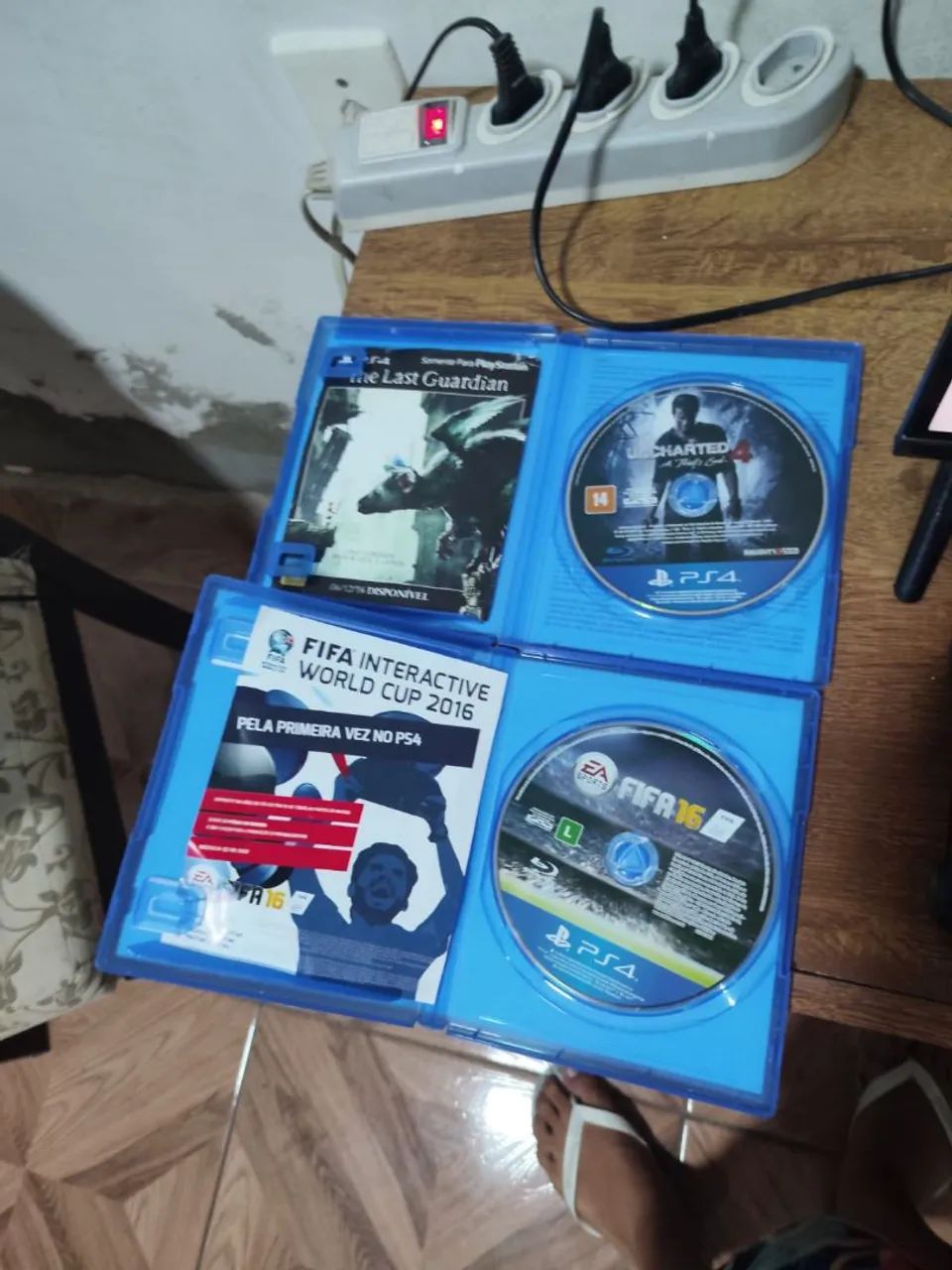 Controles e jogos de ps4  - Foto 2