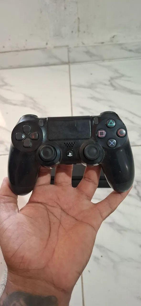 Vendo ps4 slim - Foto 2