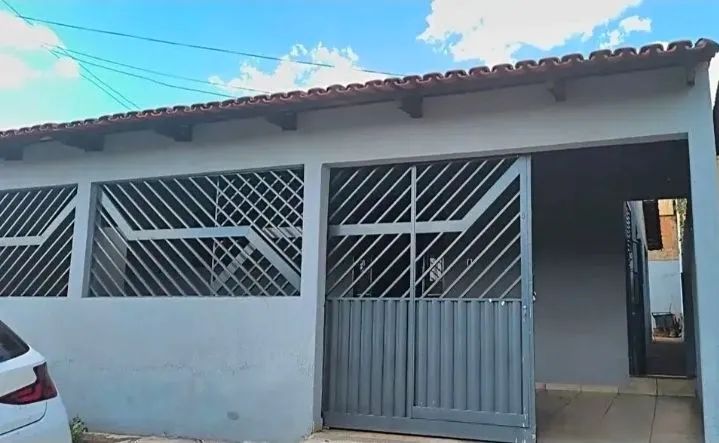 >Casa no MARACANGALHA próx Praça. 
