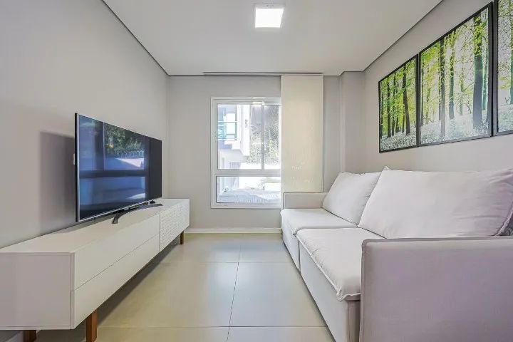Sofá Retrátil 2 Lugares em Linho - 2,10 m - Bem Conservado - Foto 5