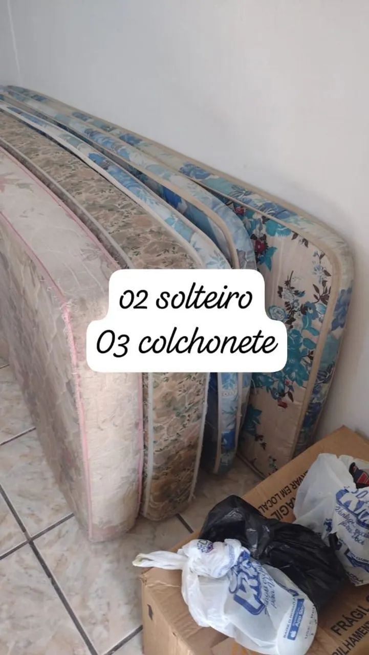 Cam de solteiro com colchão 