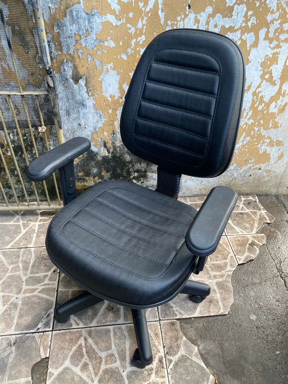 Cadeira executiva  gomada  - Foto 4